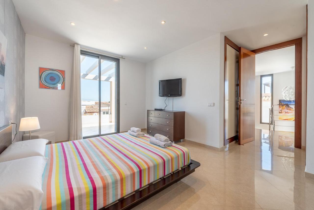 Villa Varadero By Mallorca House Rent Portocolom  Exterior photo